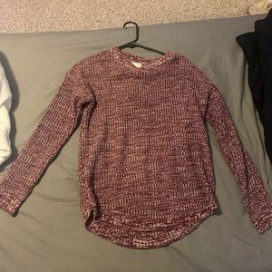 Women’s Purple & White Knitted Sweater! Soft